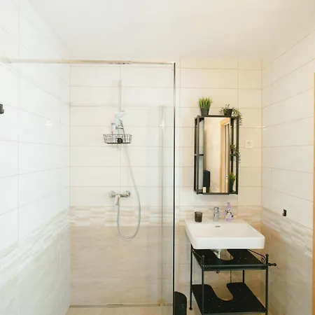 Nordic House A1 Apartamento *